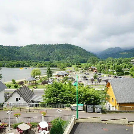 De La Mouteroun Lägenhet *